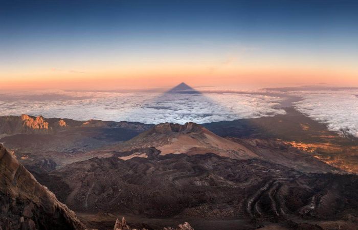 sombra del teide desde el pico